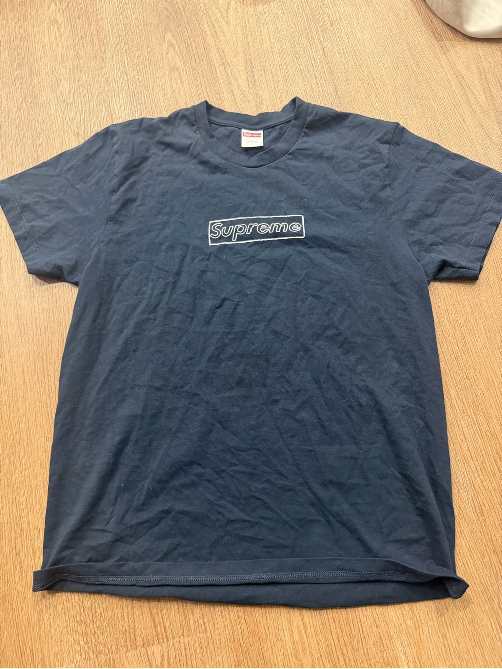 Supreme kaws chalk logo Navy Blue Box Logo Tee